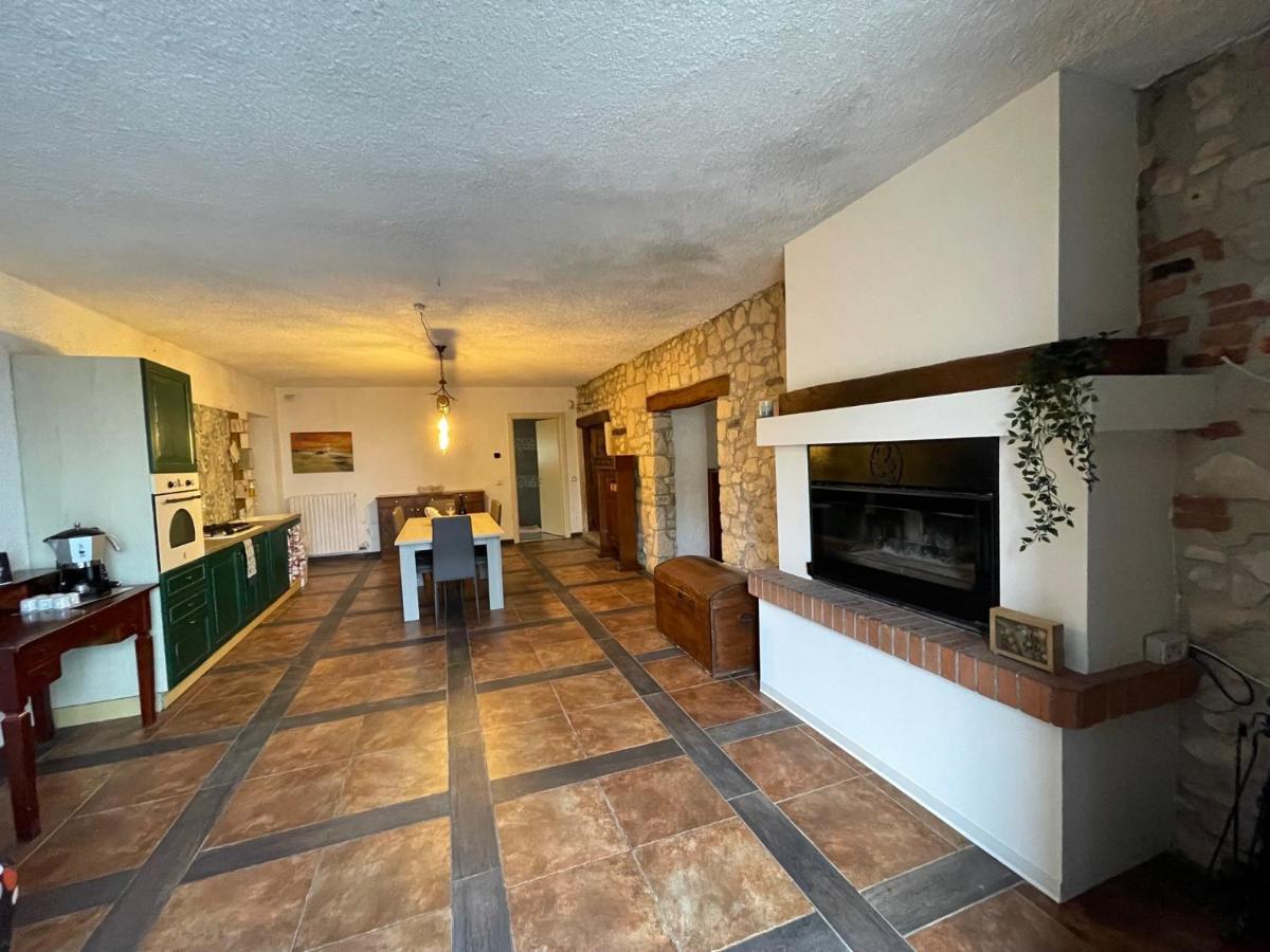 Montecchia di Crosara Corte Soave المظهر الخارجي الصورة