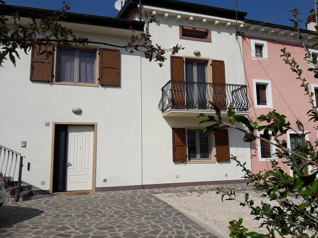 Montecchia di Crosara Corte Soave المظهر الخارجي الصورة